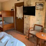 Hotel Giannis & Foteini *
