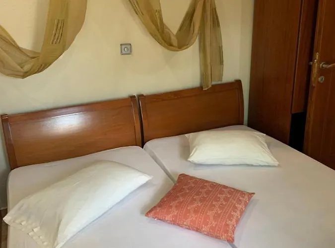 Otel Giannis & Foteini Afytos