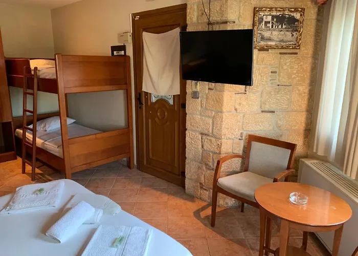 Otel Giannis & Foteini *
