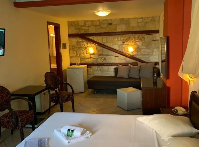 Otel Giannis & Foteini Afytos