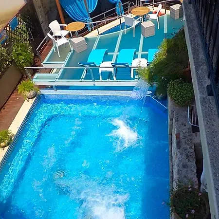 Hotel Giannis & Foteini *
