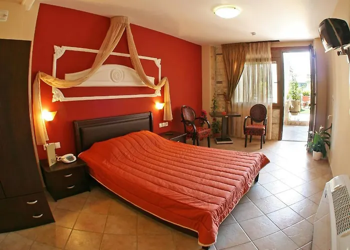 Hotel Giannis & Foteini