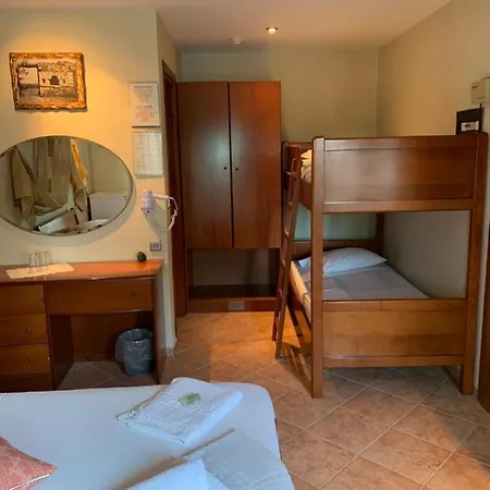 Hotell Giannis & Foteini