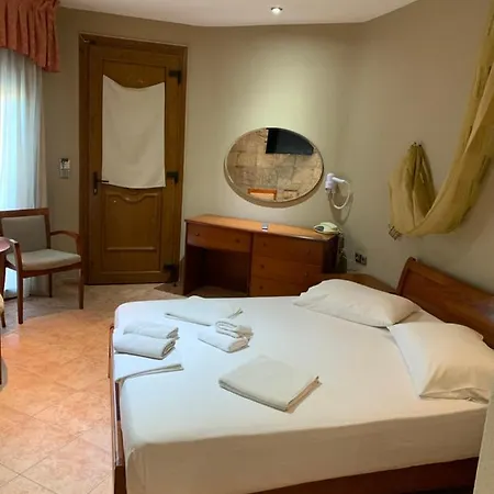 Giannis & Foteini Hotell Afytos