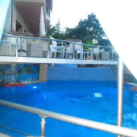 Giannis & Foteini Afytos