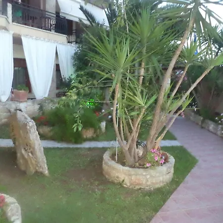 Hotell Giannis & Foteini