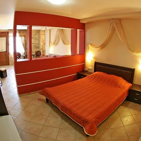 Hotell Giannis & Foteini *