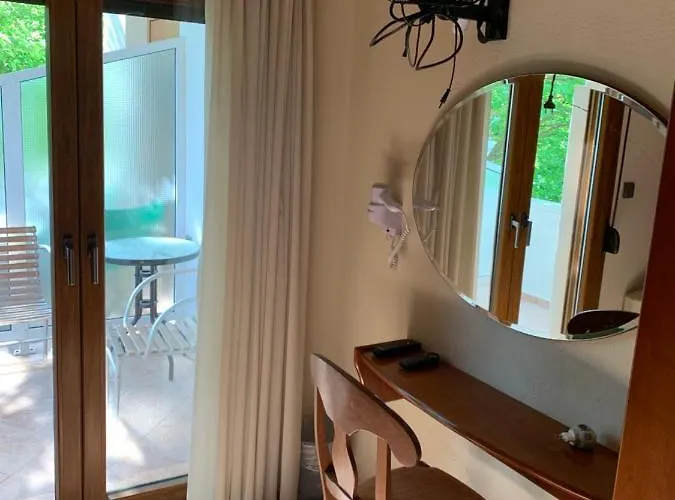 Giannis & Foteini Afytos