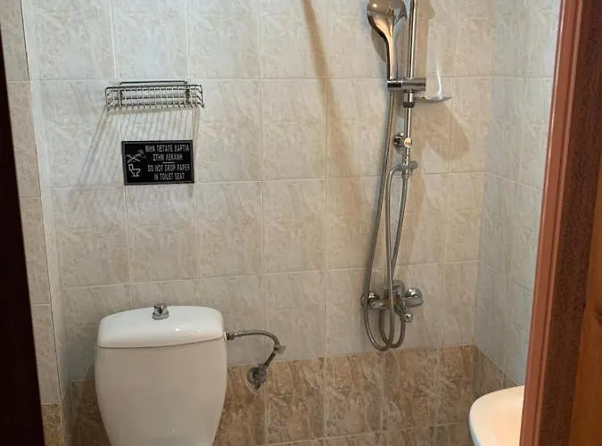 Giannis & Foteini Hotel