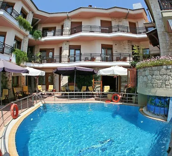 Giannis & Foteini Afytos