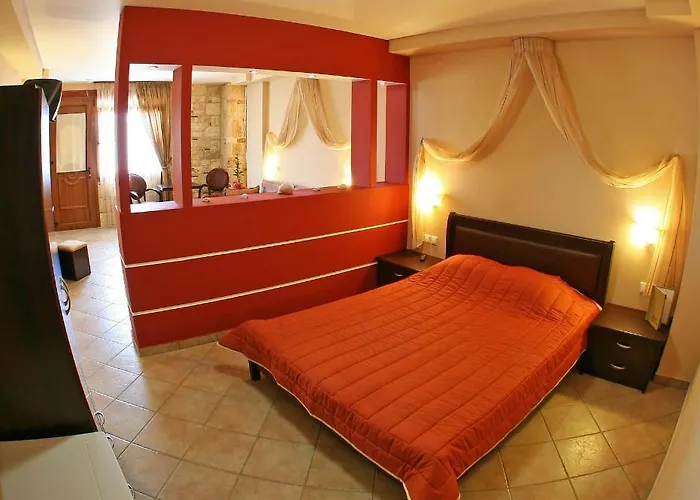 Hotel Giannis & Foteini *