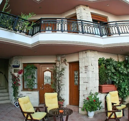 Giannis & Foteini Afytos